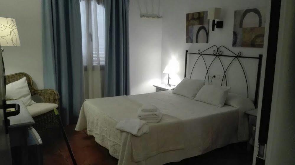 Hotel Macavi 2*